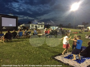 Families ready to enjoy an outdoor movie at Scone Park.