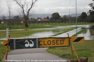 Parson's Gully is flooding and the footpath has been closed.