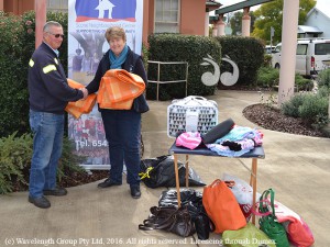 Ron Wakem donating some blankets today to Lee Watts, manager of the Scone Neighbourhood Resource Centre.