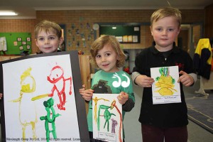 Five year old Ryan Towse, four year old Isacc Gilbert and five year old Aiden West ready for their first art exhibition.