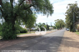 Council has temporarily smoothed over the edges of the problem in Waverley Street, but there is still no bike path.