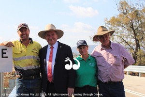 New Middlebrook Bridge: Hamish Henderson, Barnaby Joyce MP, Kylie Herden and Alan Henderson.